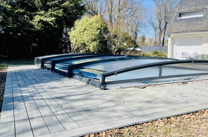 Terrasse en bois composite à Surzur