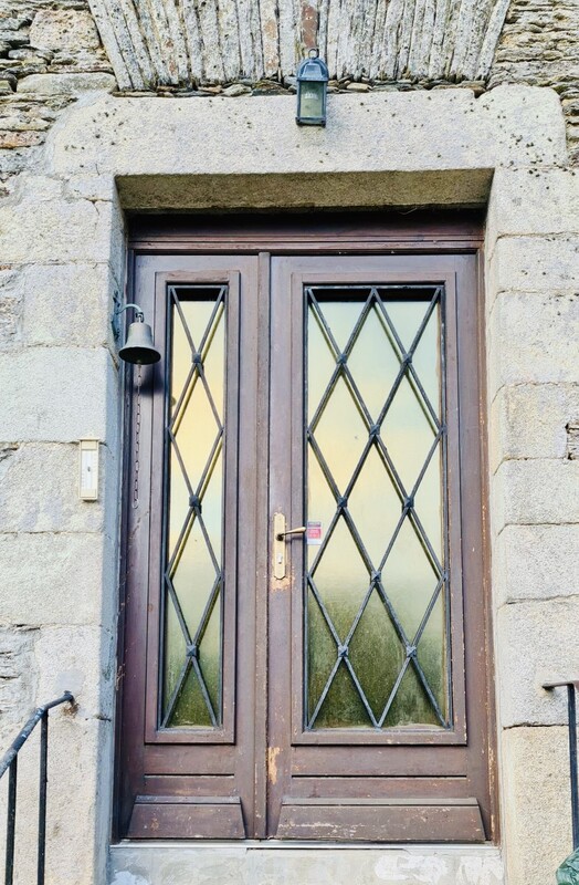 Porte d'entrée à Taupon